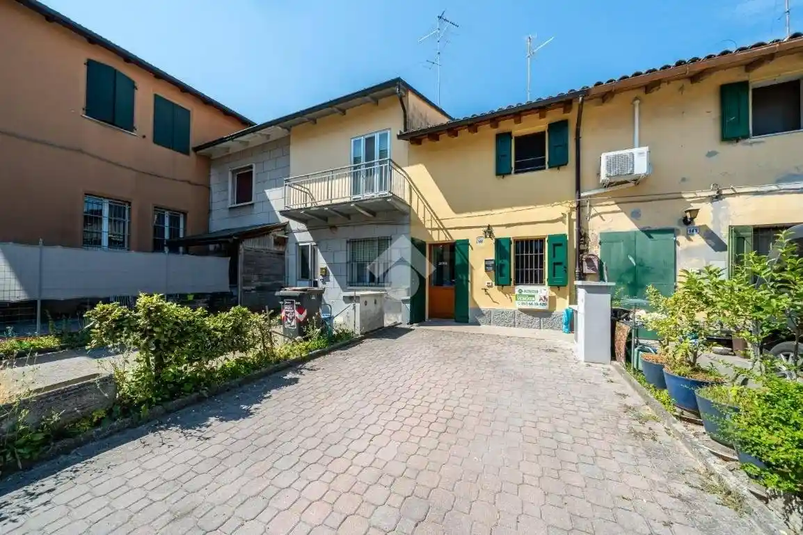 Rustico - Casale in vendita a Baricella