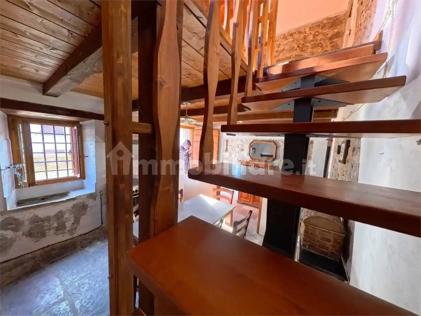 Casa indipendente in vendita a Minucciano