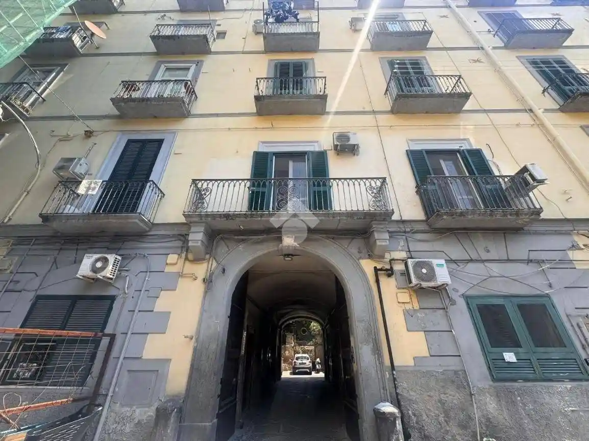 Appartamento in vendita a Napoli