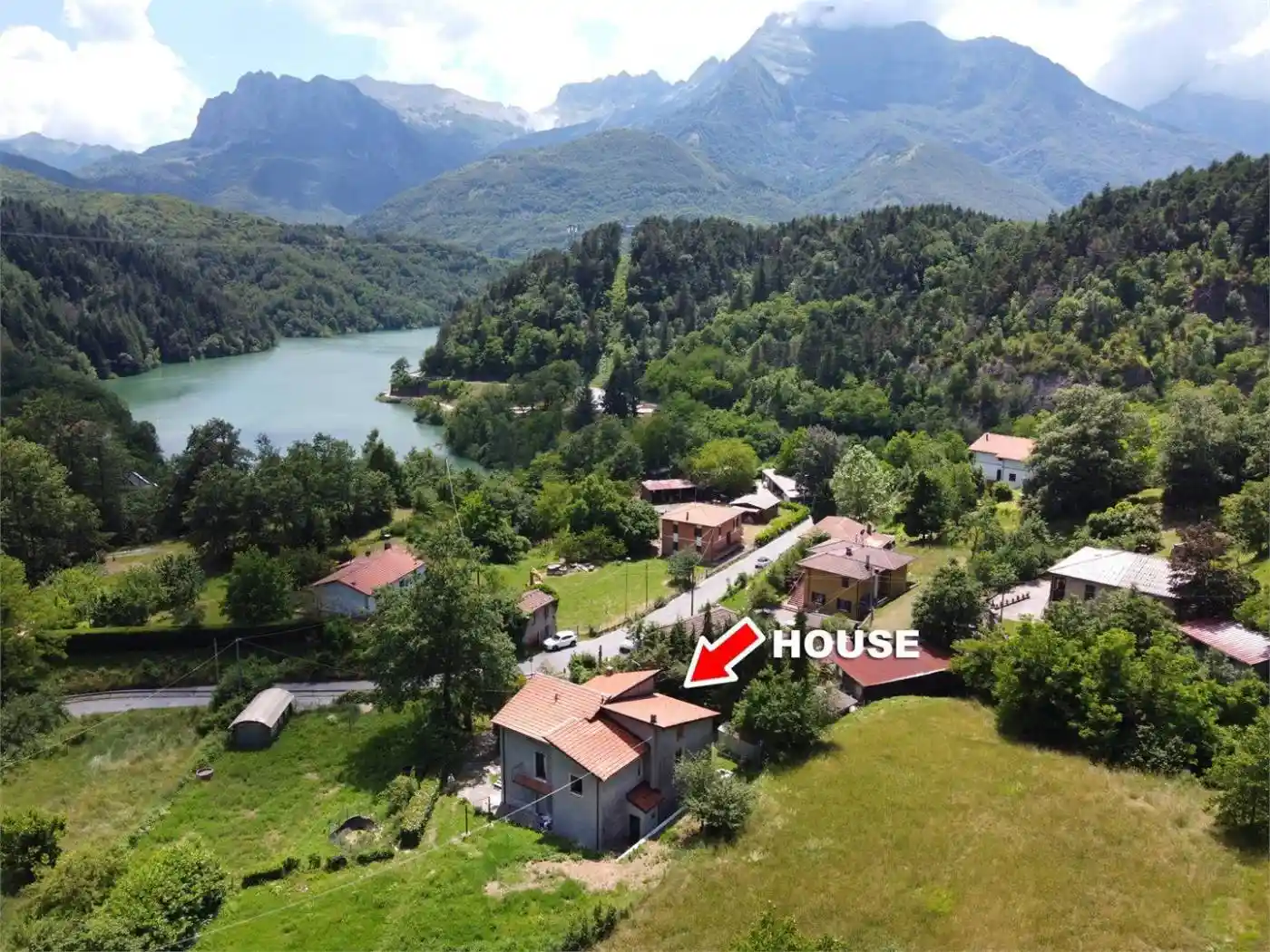 Casa indipendente in vendita a Minucciano