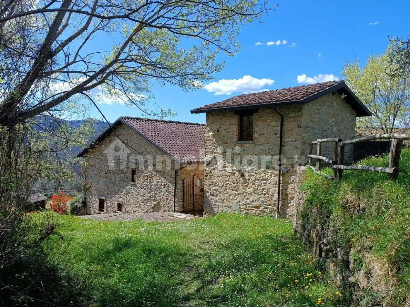 Rustico - Casale in vendita a Fivizzano