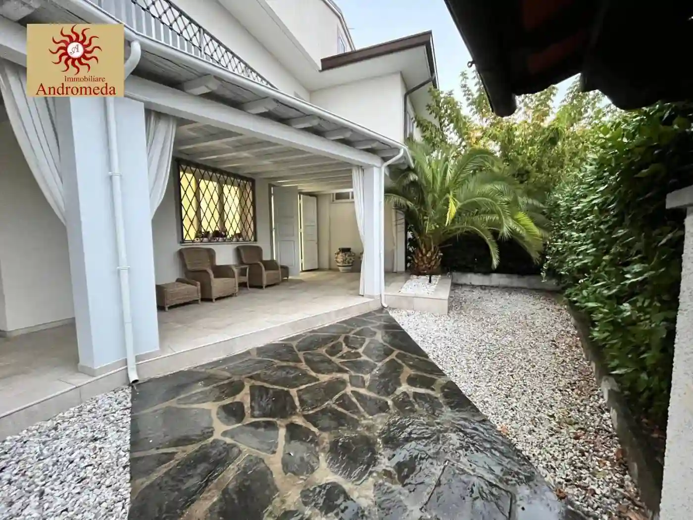 Villa - foto 4