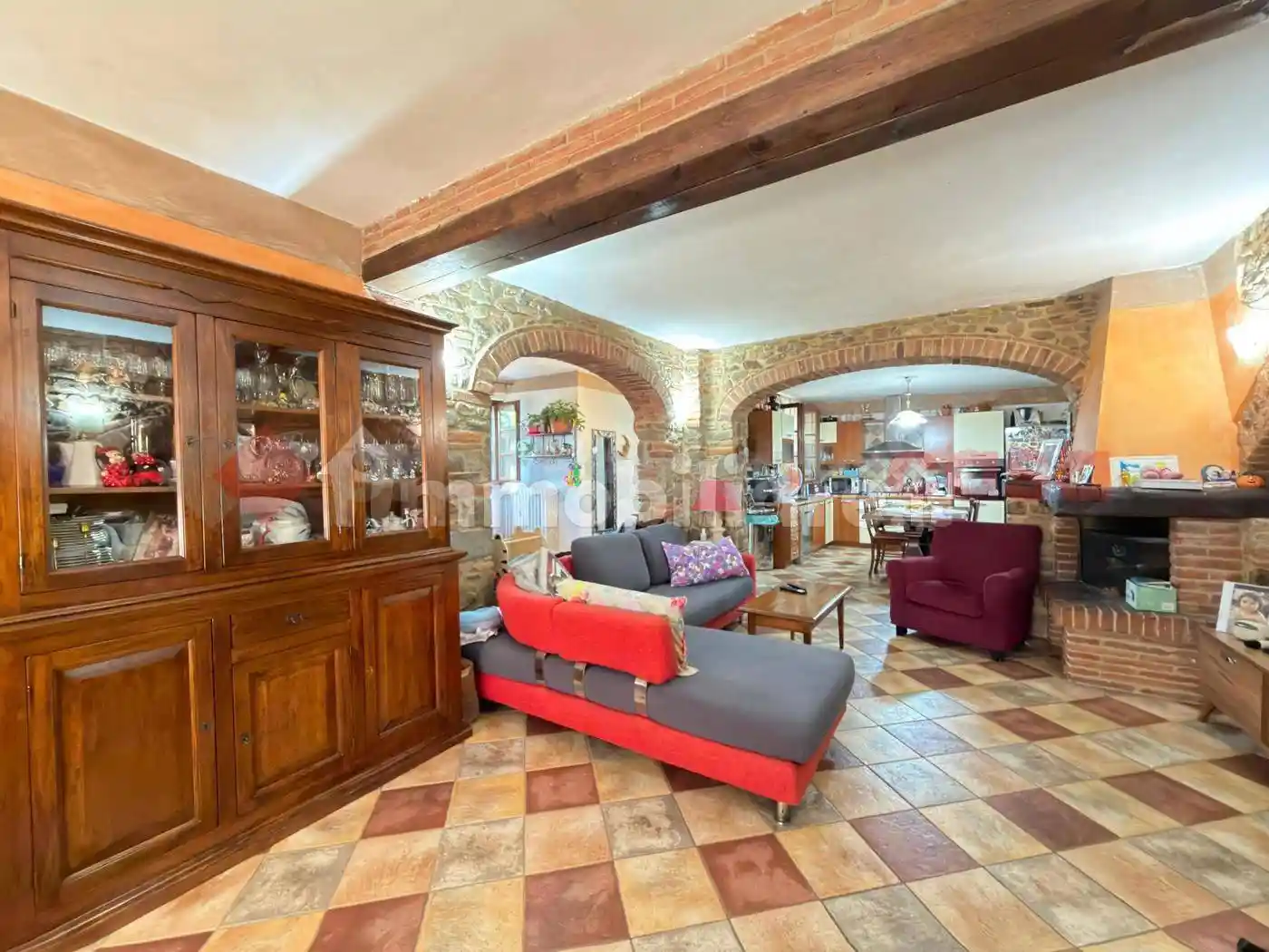 Casa indipendente in vendita a Civitella in Val di Chiana