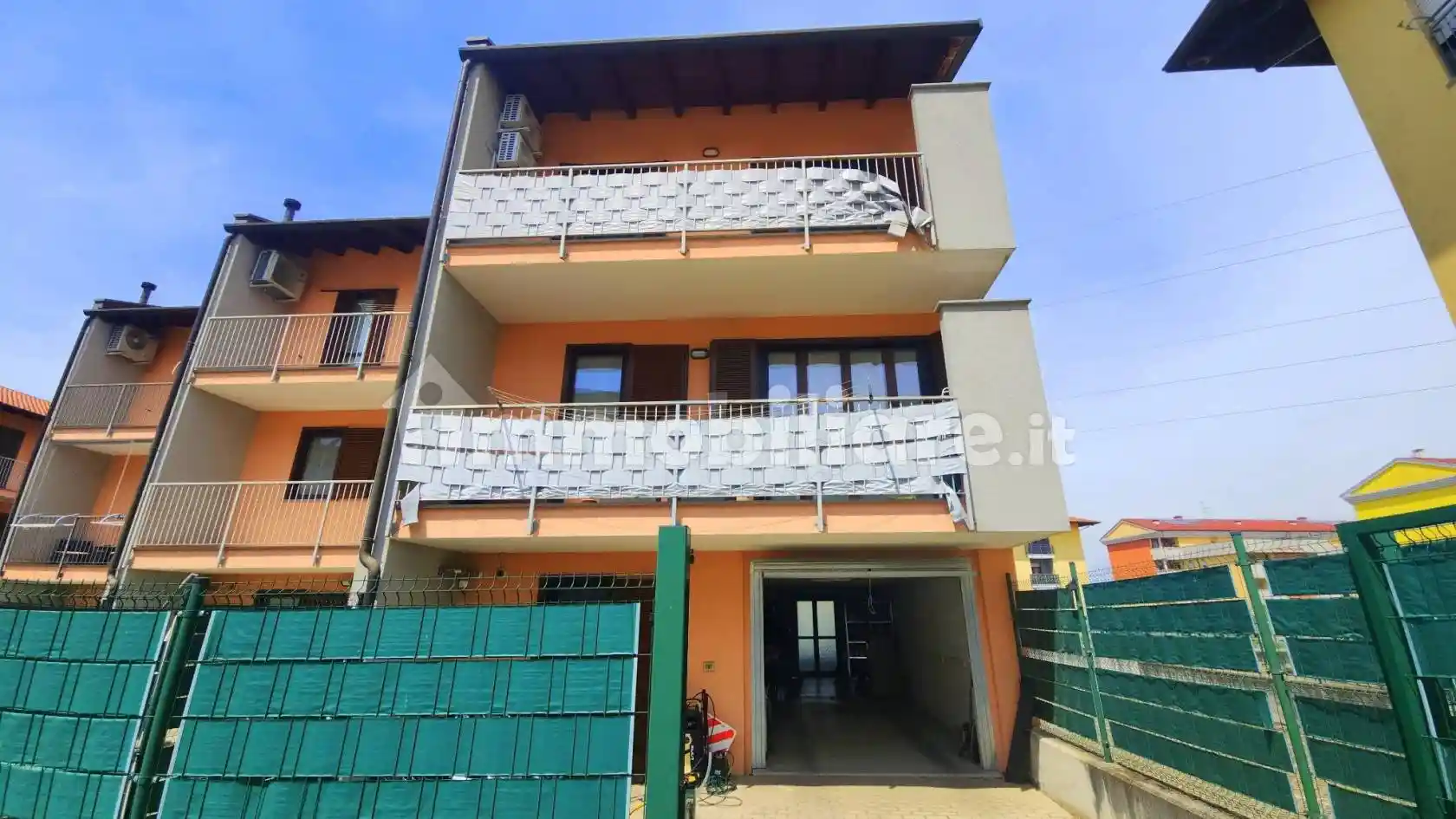 Villa in vendita a Oleggio