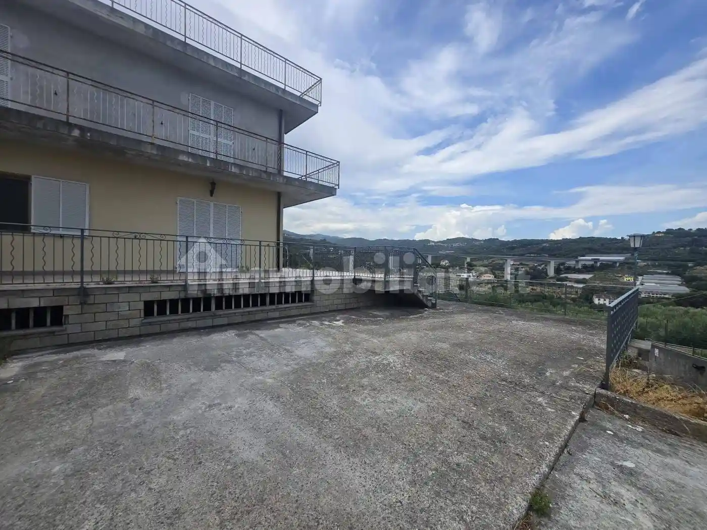 Palazzo - Edificio in vendita a Costarainera