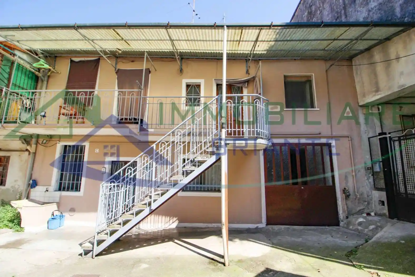 Casa indipendente in vendita a Golasecca