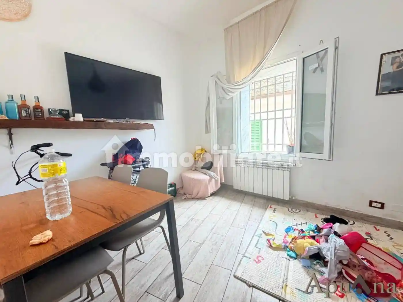 Casa indipendente in vendita a Massa