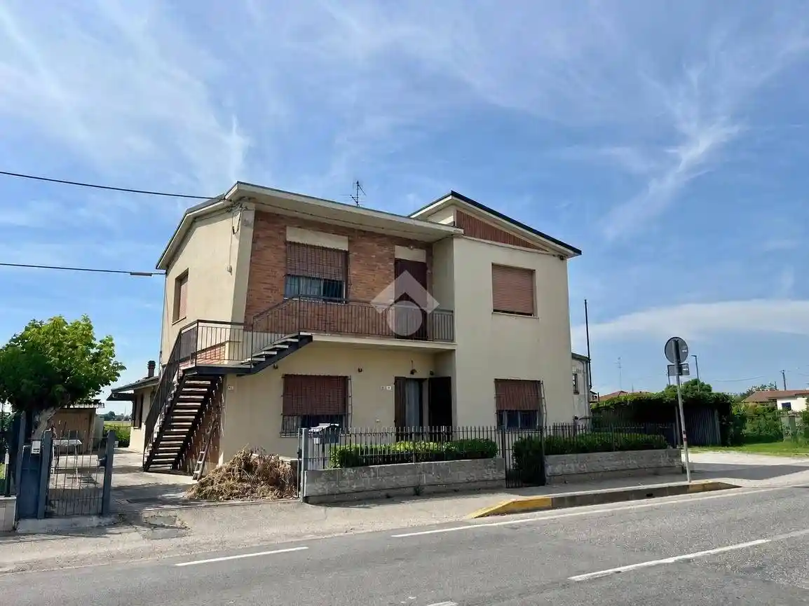 Villa in vendita a Ravenna
