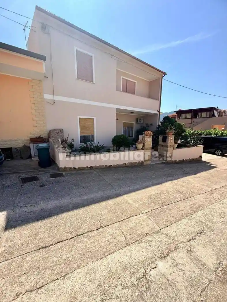 Appartamento in vendita a Viddalba
