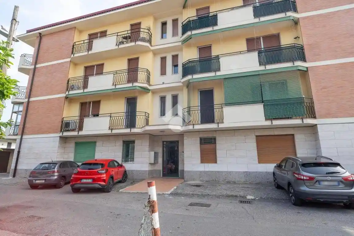 Appartamento in vendita a Sovico