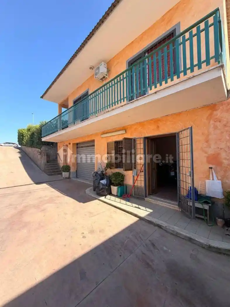Appartamento in affitto a Lanuvio