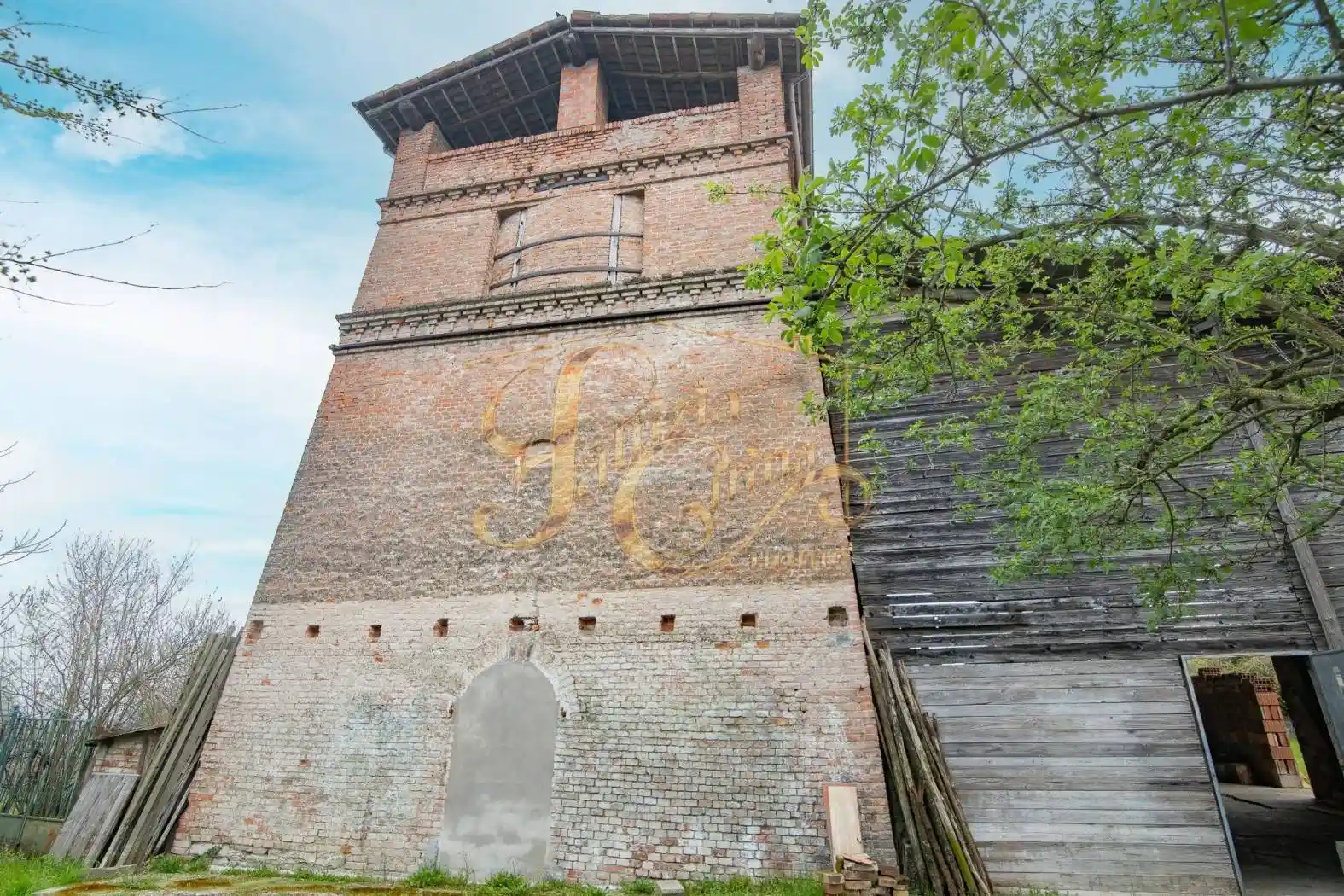 Rustico - Casale in vendita a Agazzano