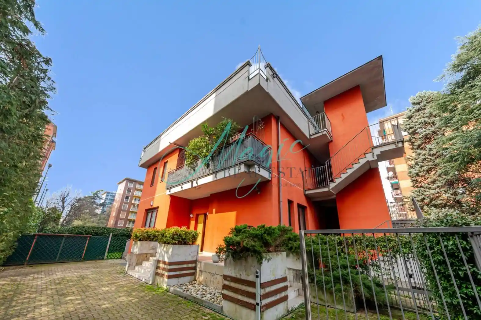 Villa in vendita a Milano