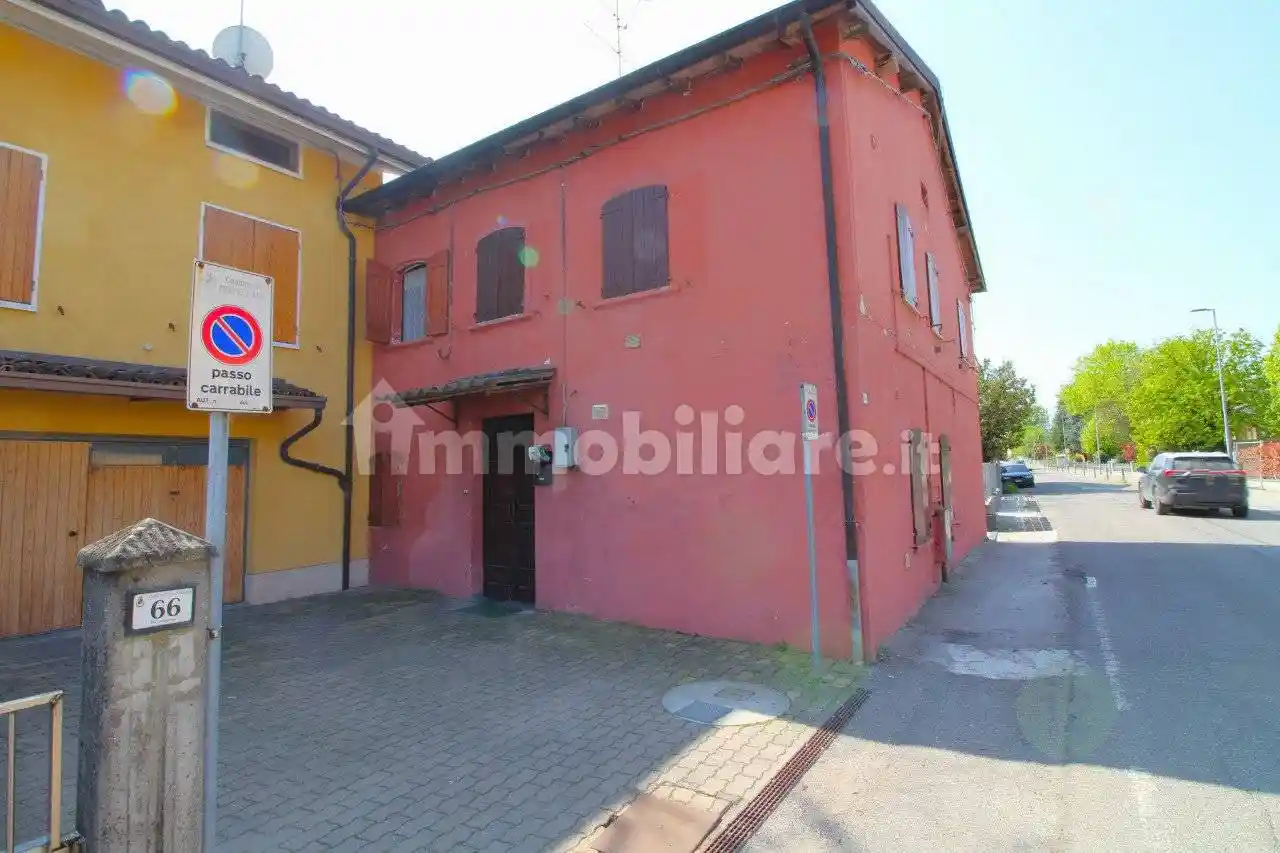 Casa indipendente in vendita a Novellara