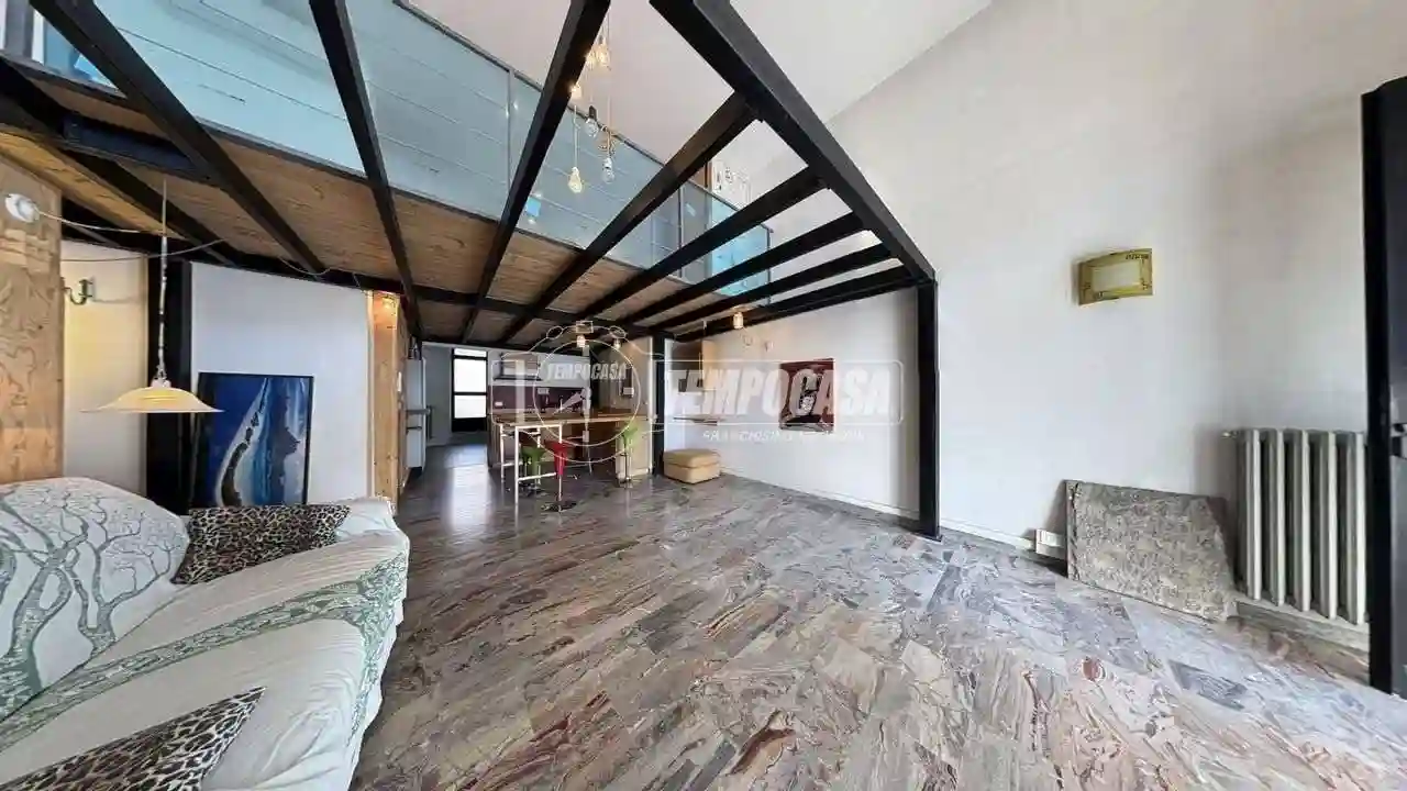 Loft - foto 2