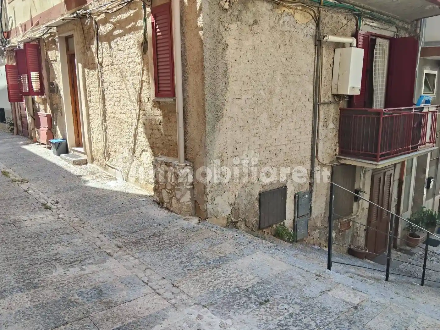 Appartamento in affitto a Piana degli Albanesi