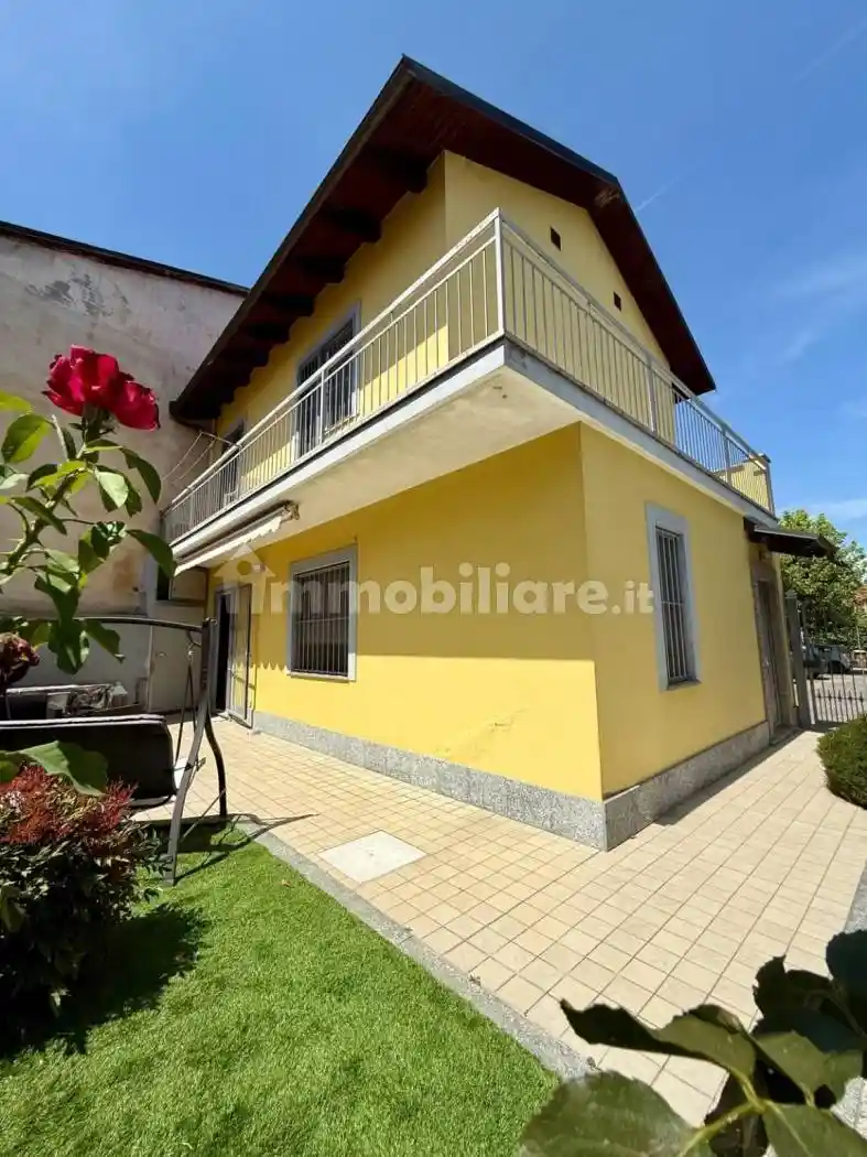 Villa in vendita a Buttigliera d'Asti