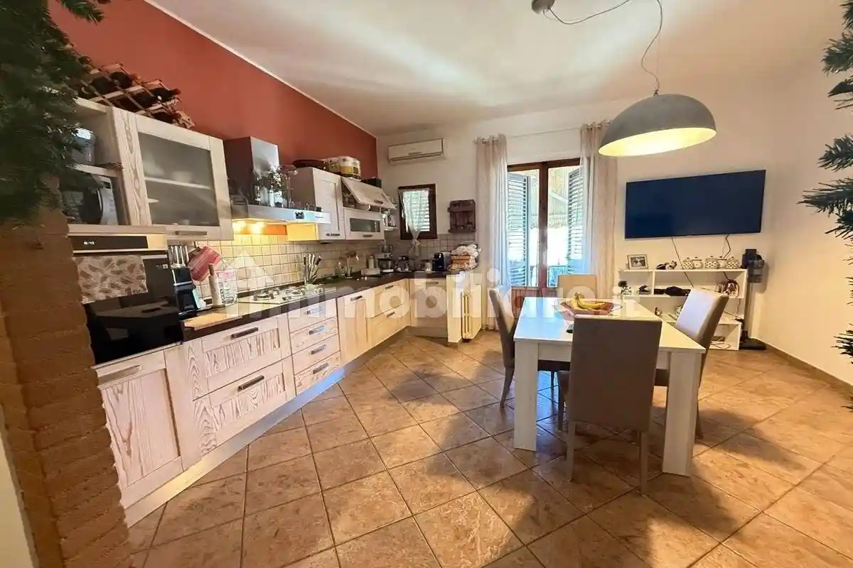 Appartamento in vendita a Certaldo