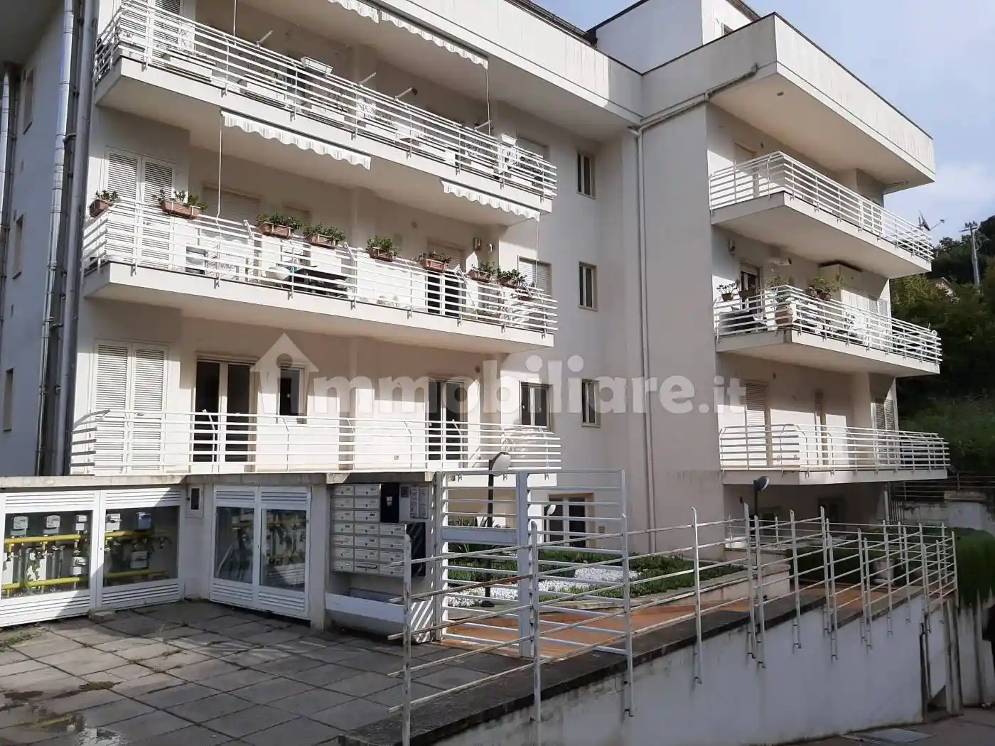 Appartamento in vendita a Salerno