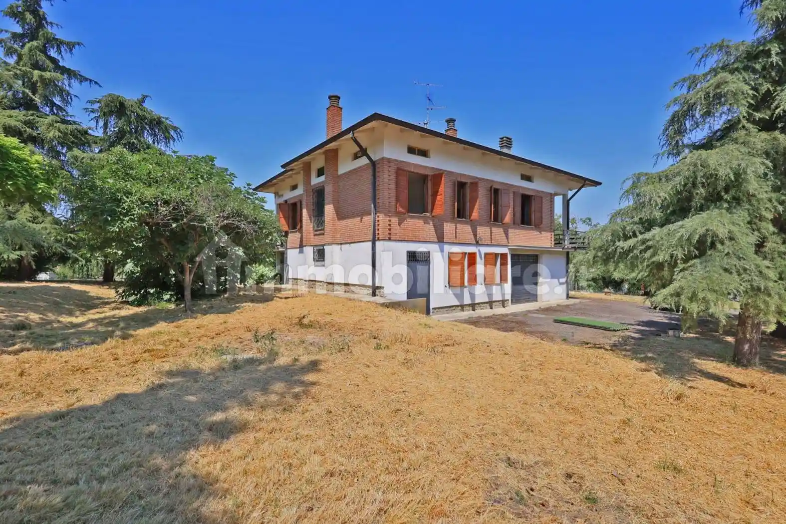 Villa in vendita a Quattro Castella