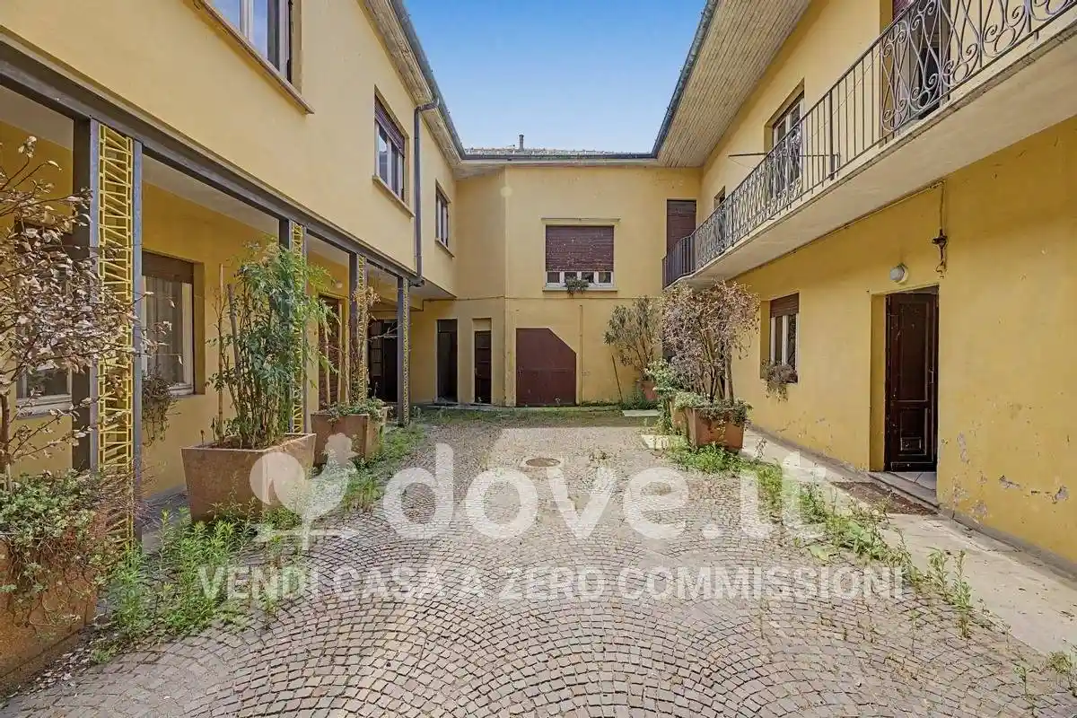 Casa indipendente in vendita a Golasecca
