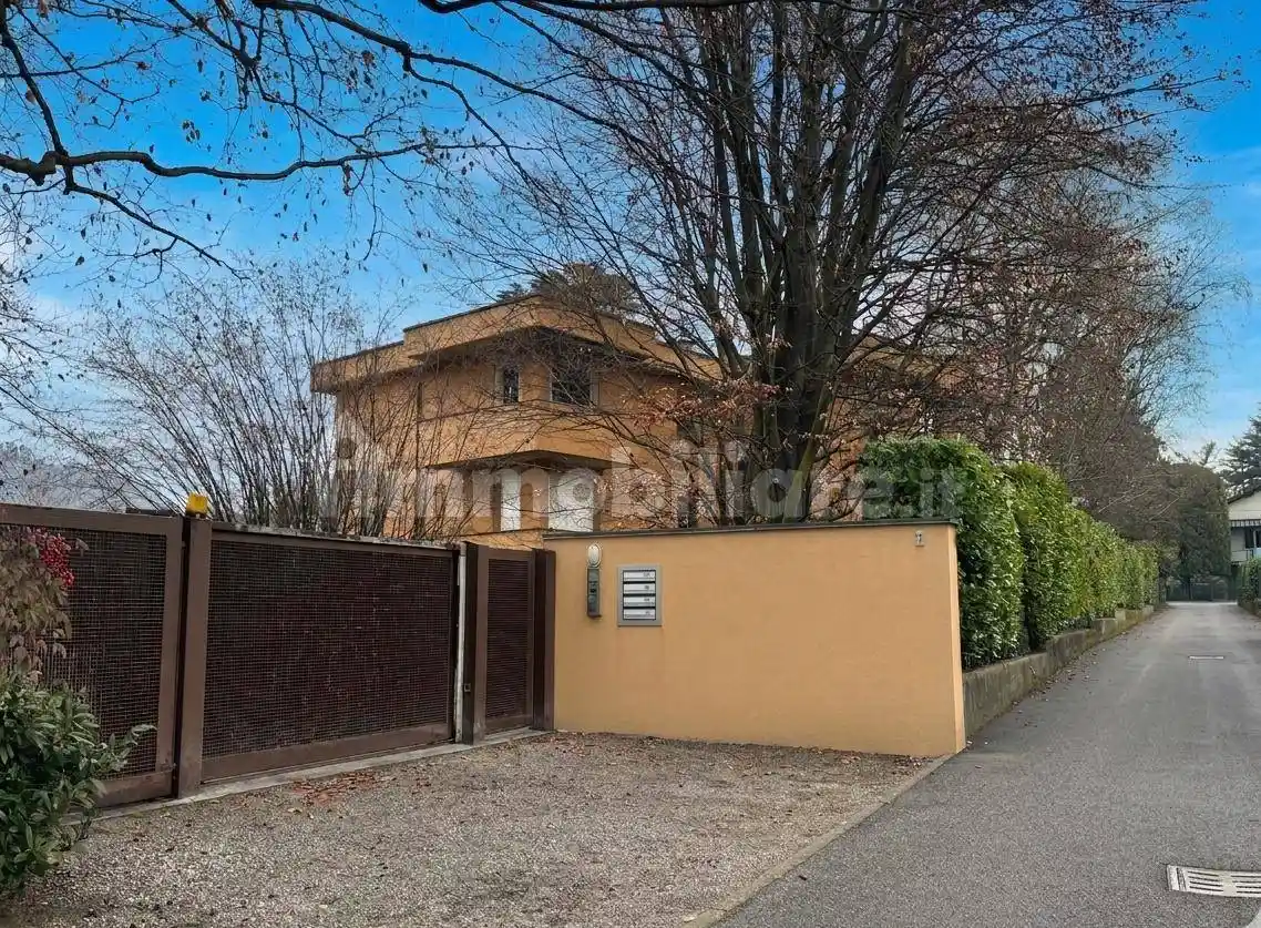 Appartamento in vendita a Como