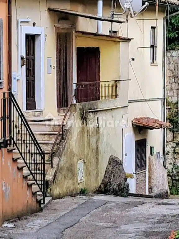 Appartamento in vendita a Bassano Romano