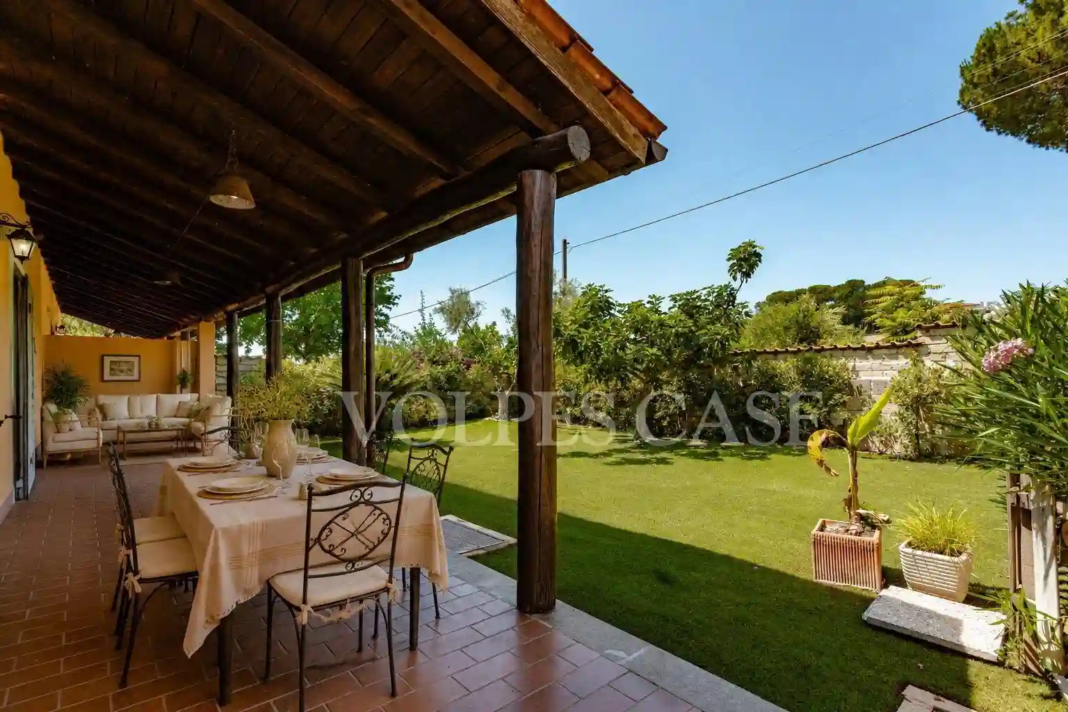 Villa - foto 2