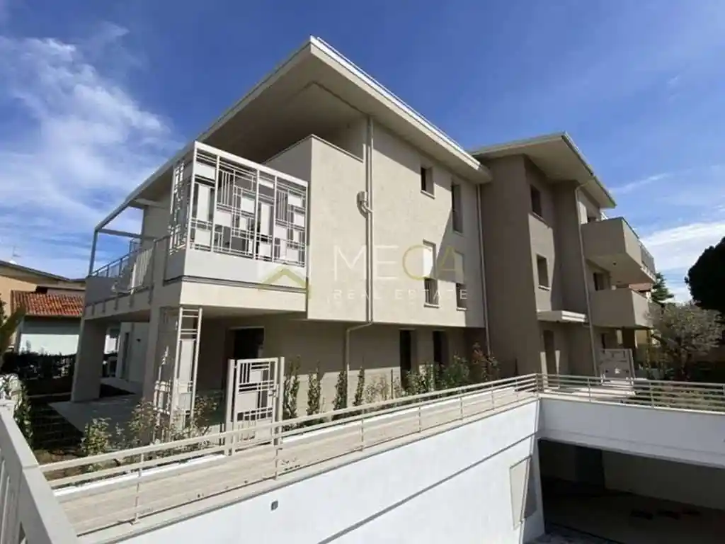 Attico - Mansarda in vendita a Desenzano del Garda