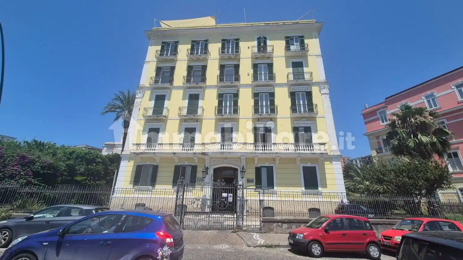 Appartamento in affitto a Napoli
