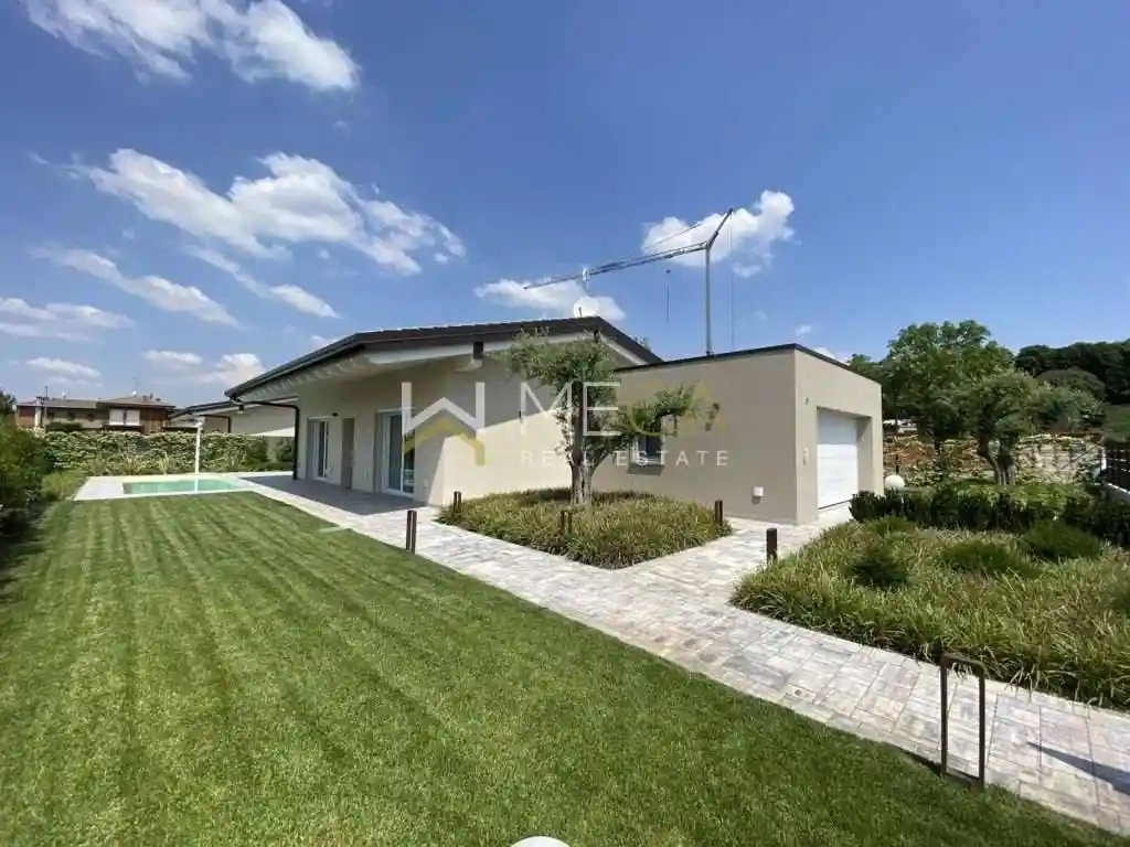 Villa in vendita a Calvagese della Riviera
