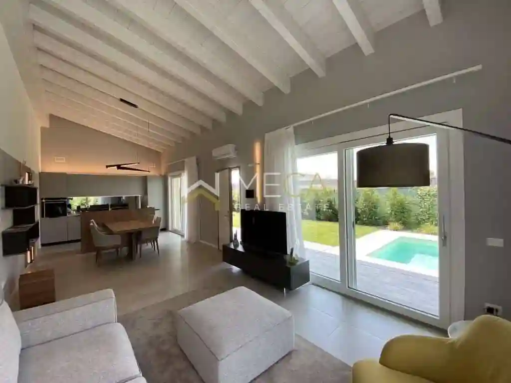 Villa - foto 5