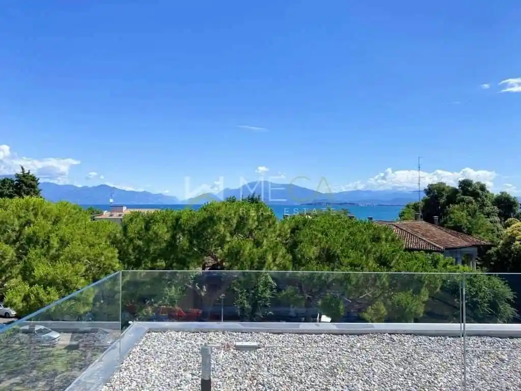 Attico - Mansarda in vendita a Desenzano del Garda