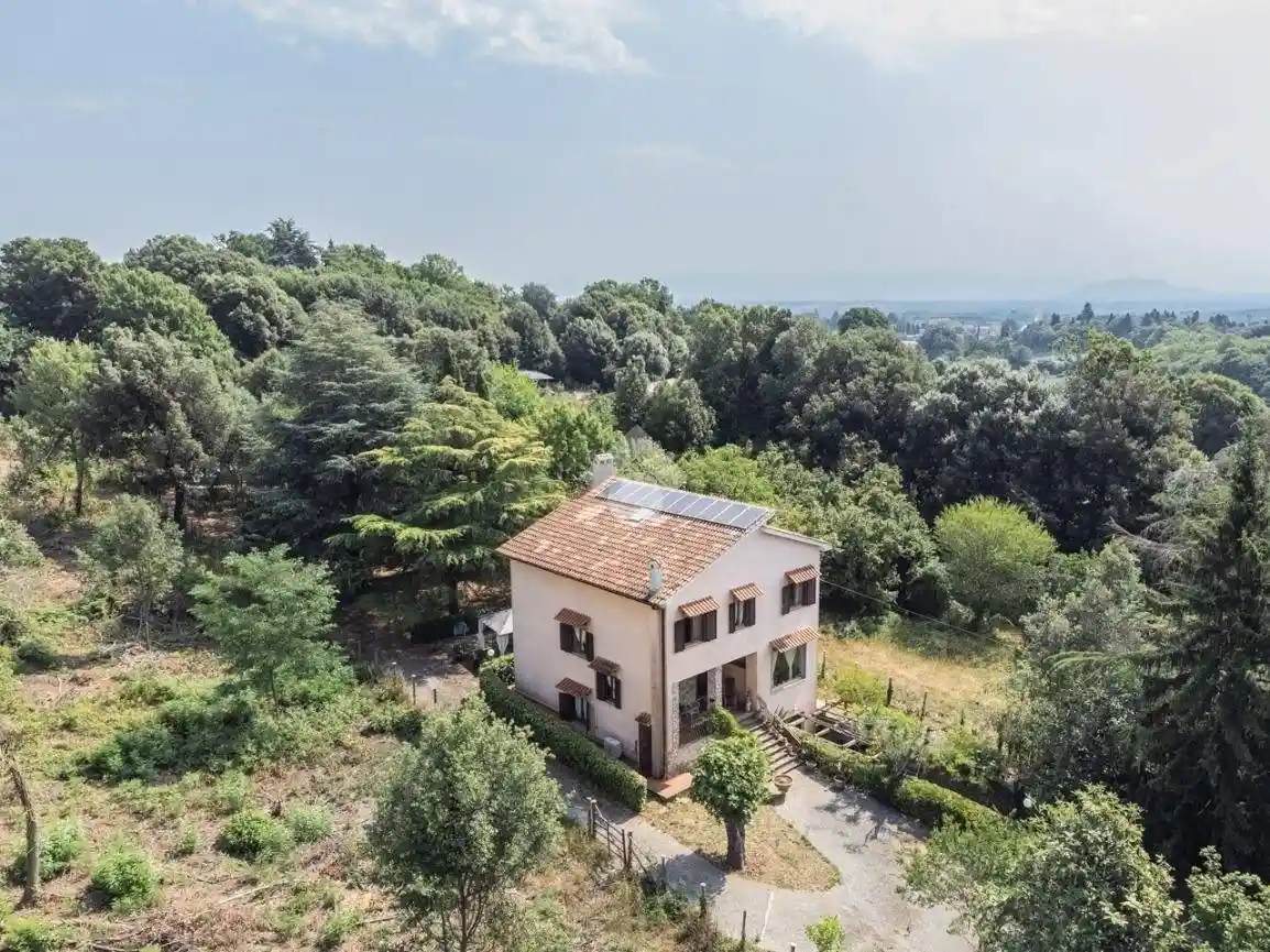 Villa in vendita a Bassano Romano