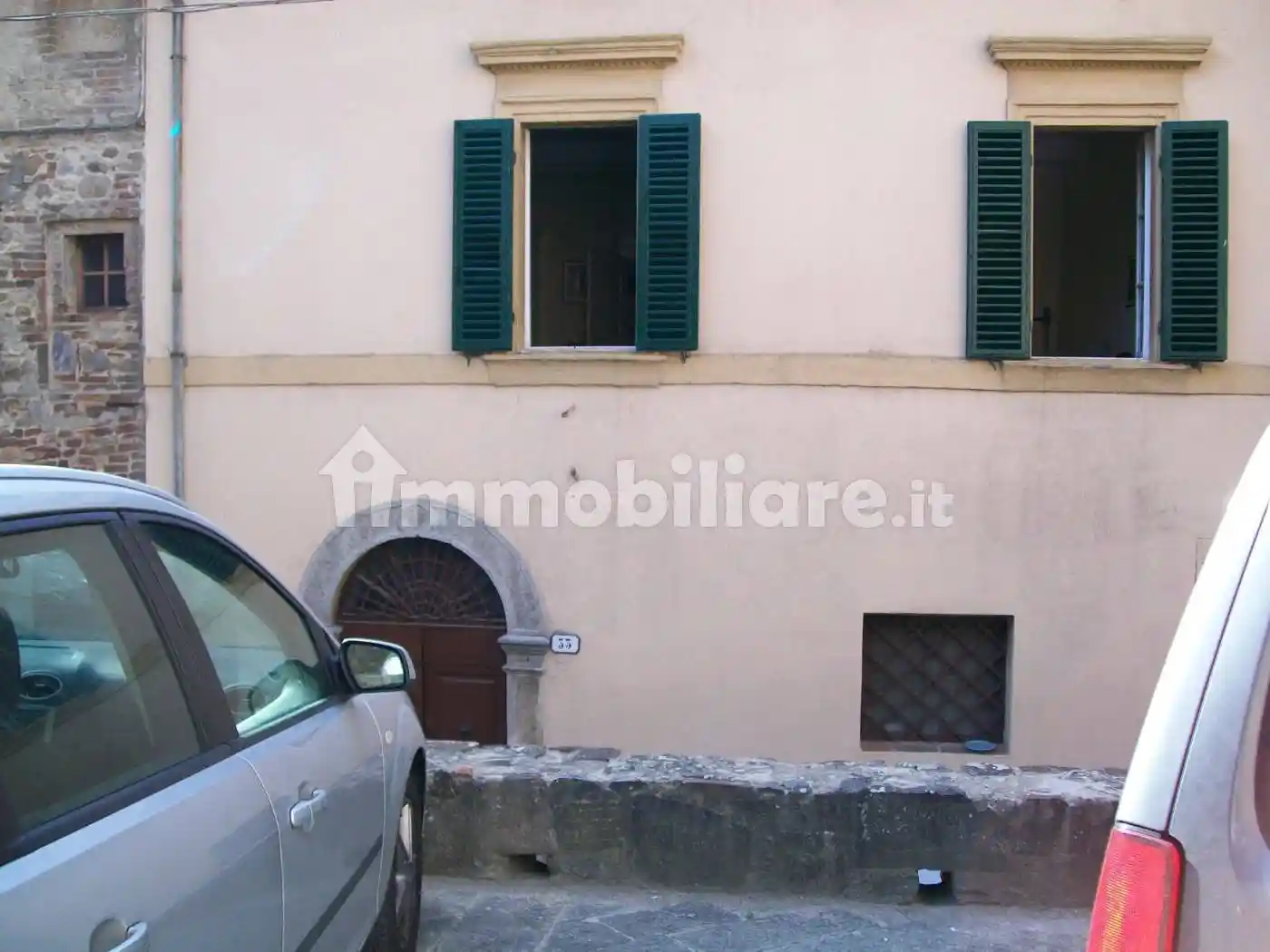 Palazzo - Edificio in vendita a Monticiano