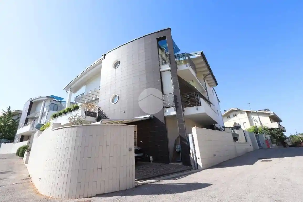 Villa in vendita a Pescara