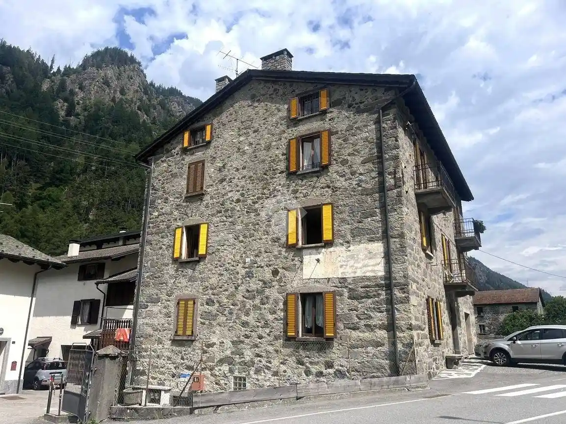 Appartamento in vendita a Sondalo