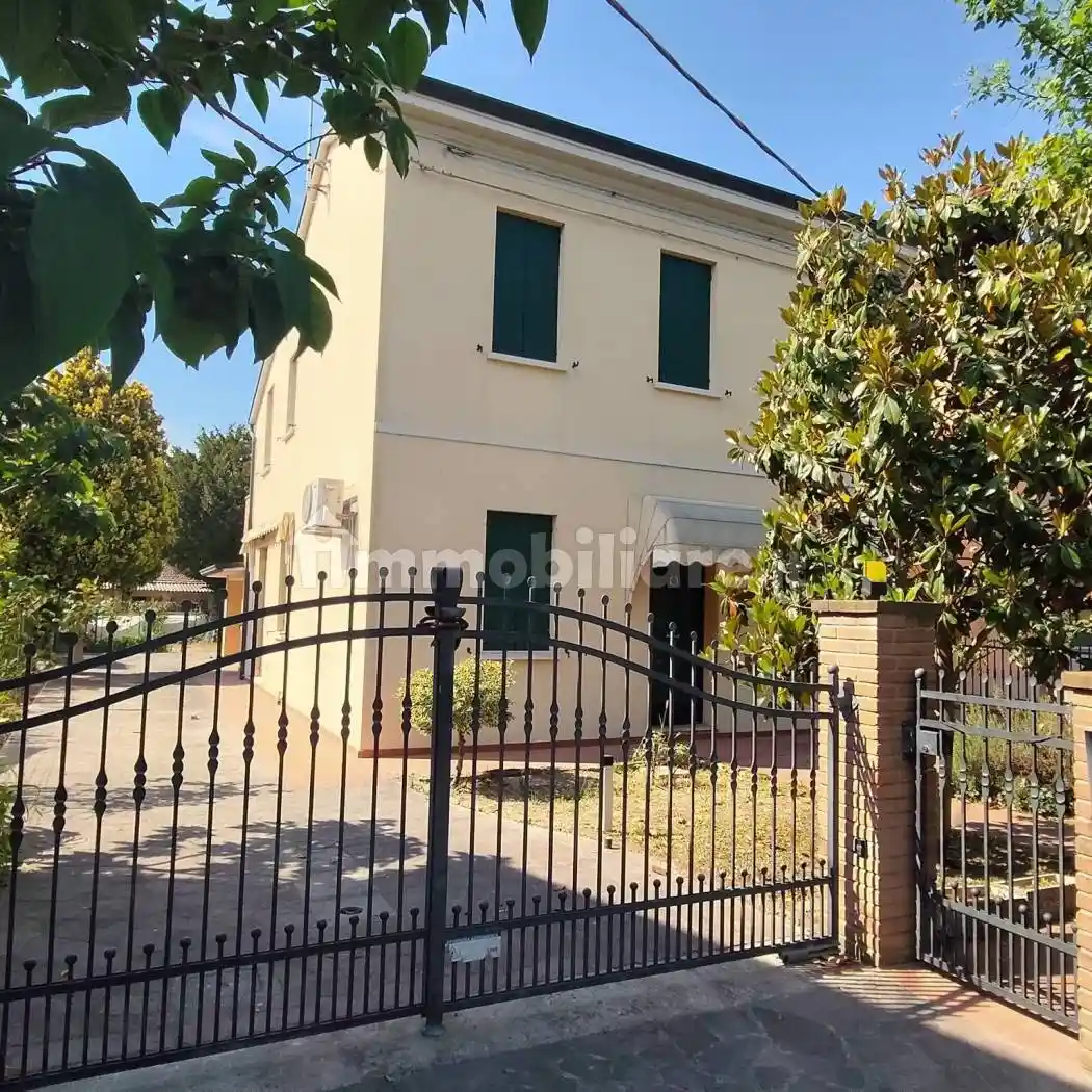 Villa in vendita a Ravenna