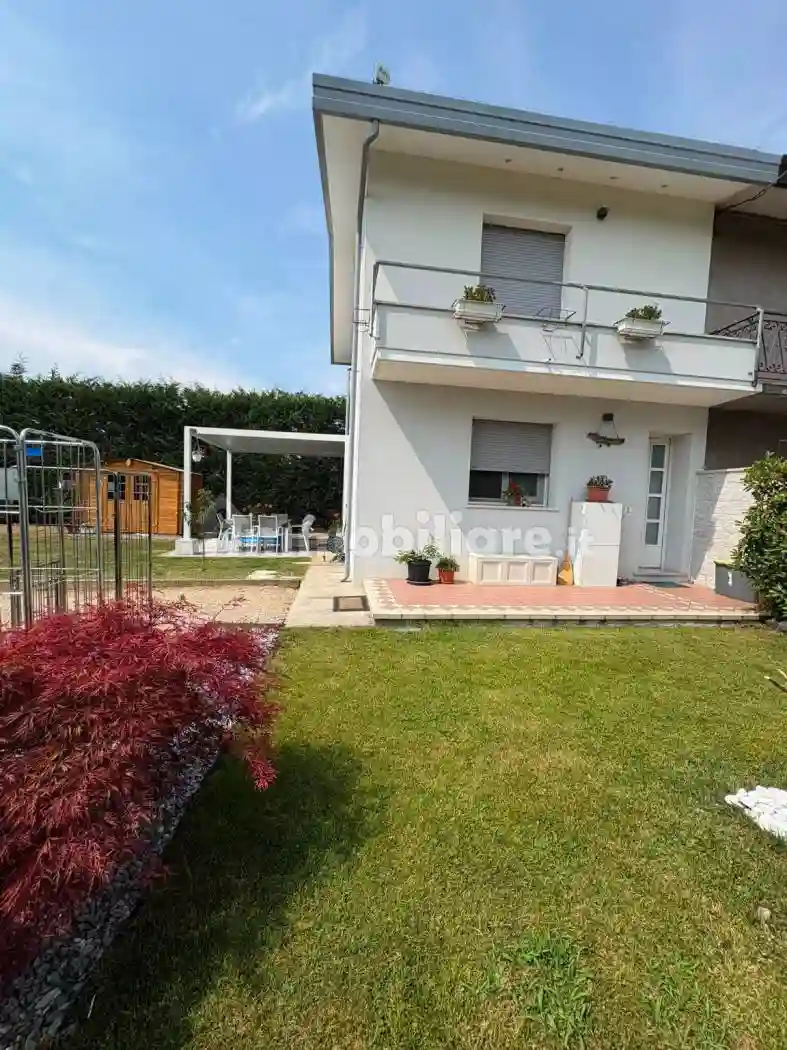 Villetta a schiera - foto 2