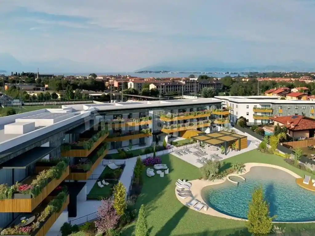 Appartamento in vendita a Desenzano del Garda