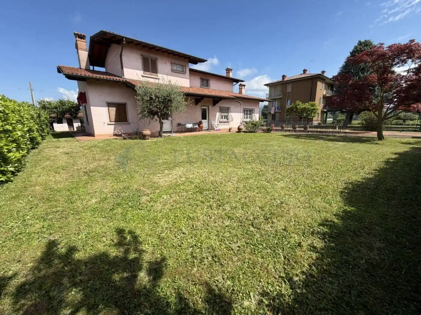 Villa in vendita a Treviolo