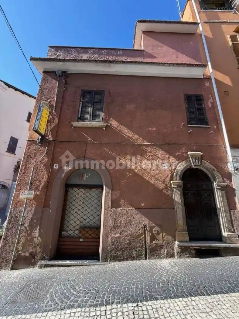 Casa indipendente in vendita a Ferentino