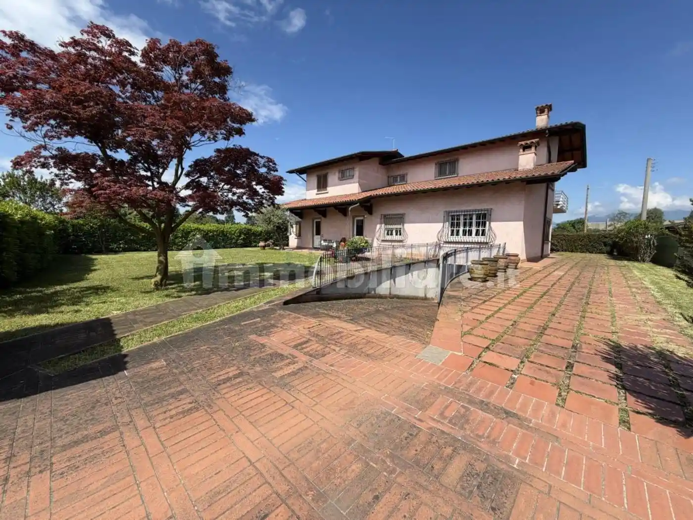Villa in vendita a Treviolo