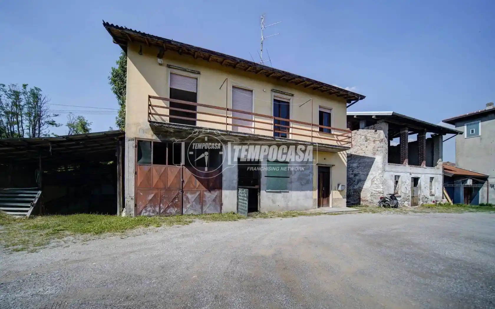 Rustico - Casale in vendita a Vergiate