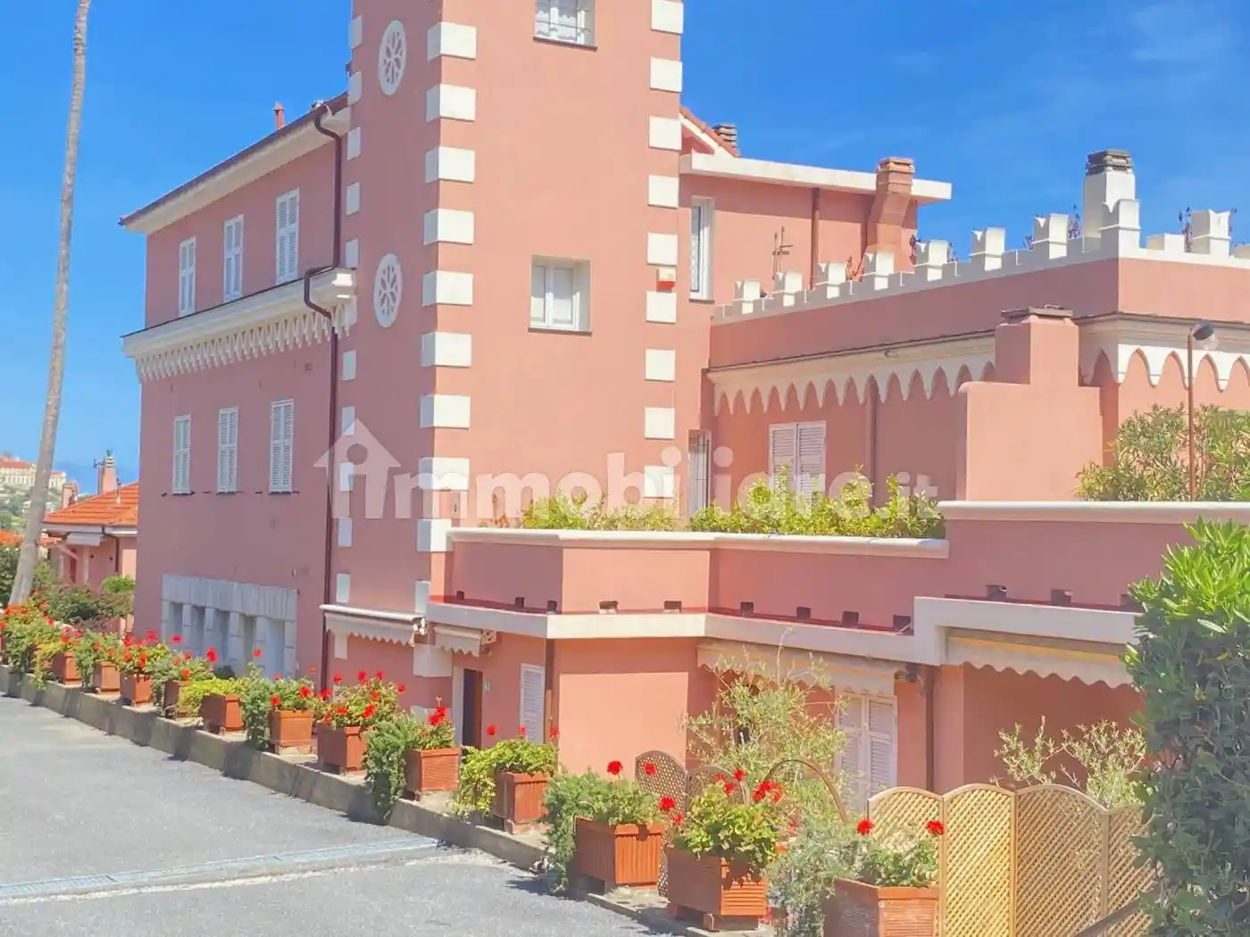 Appartamento in vendita a Imperia