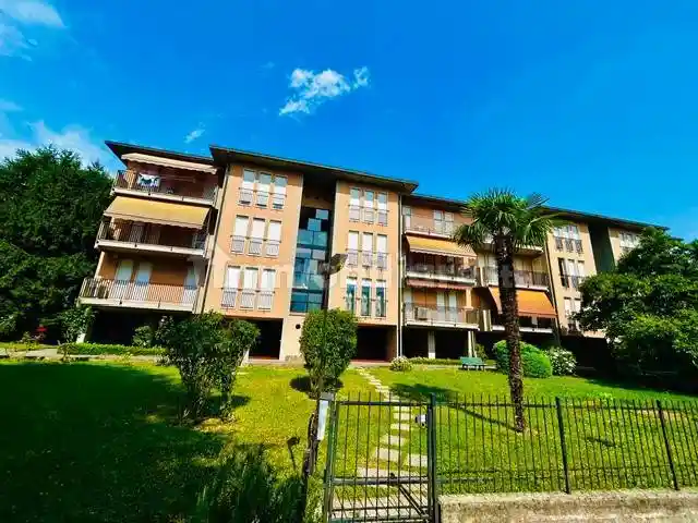 Appartamento in vendita a Nembro