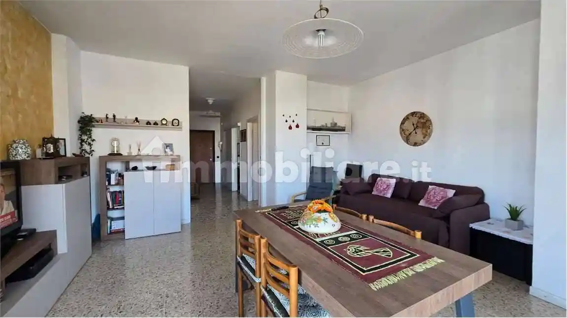 Appartamento in vendita a Sesto Calende