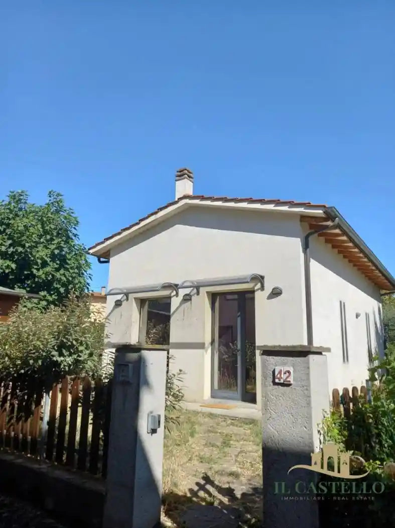 Casa indipendente in vendita a Castiglione del Lago
