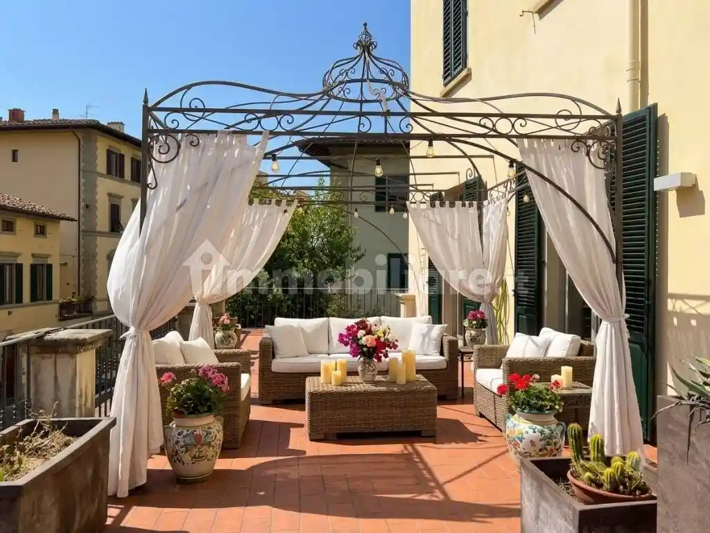Appartamento in vendita a Firenze