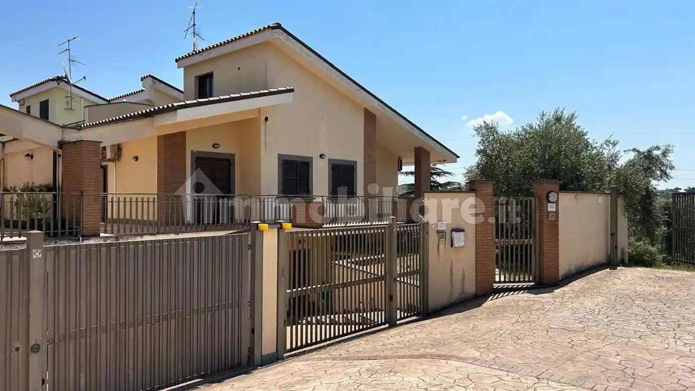 Villa in vendita a Roma